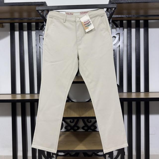 Twill Chino Pant