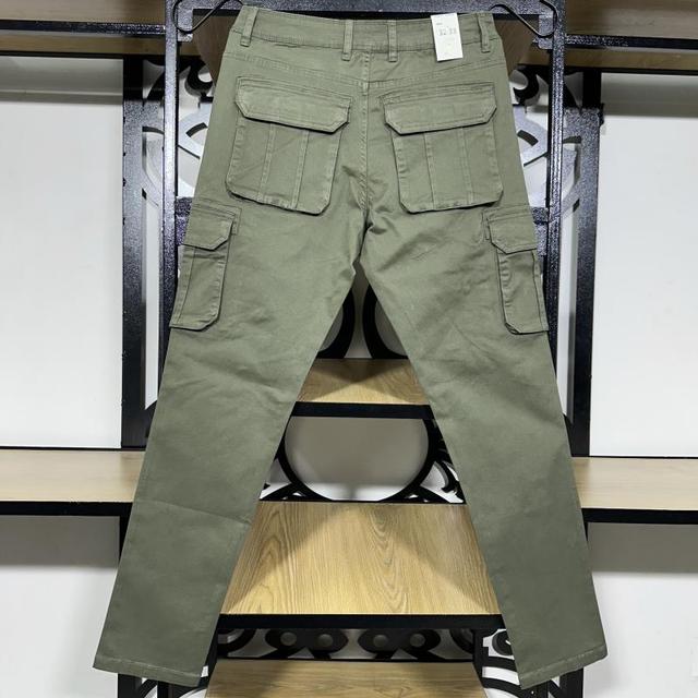 Six Pocket Cargo Pant