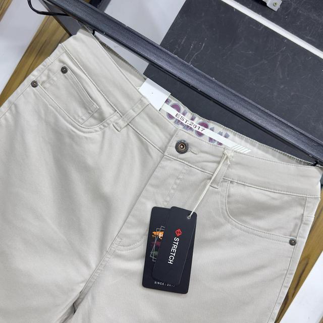 Basic Twill Pant