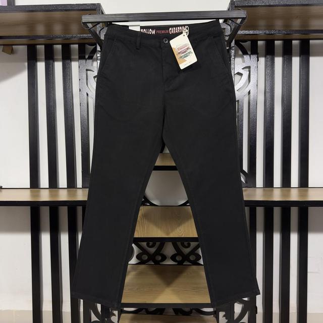 Twill Chino Pant